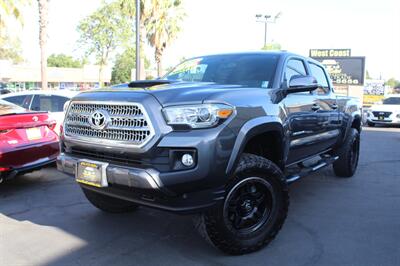 2016 Toyota Tacoma TRD   - Photo 2 - Sacramento, CA 95825