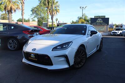 2023 Toyota GR86 - Photo 2 - Sacramento, CA 95825