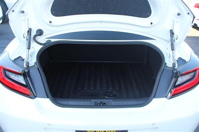 2023 Toyota GR86 - Photo 16 - Sacramento, CA 95825