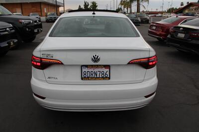 2019 Volkswagen Jetta SE - Photo 6 - Sacramento, CA 95825