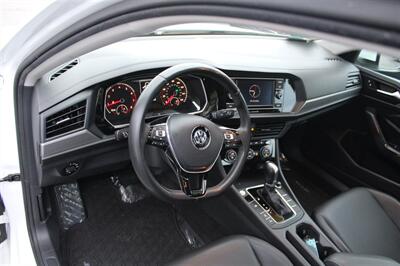 2019 Volkswagen Jetta SE - Photo 15 - Sacramento, CA 95825