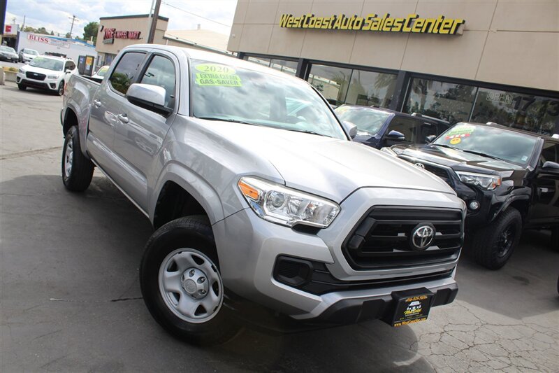 2020 Toyota Tacoma Double Cab SR  
