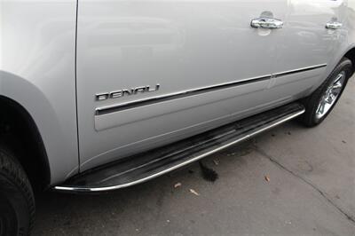 2014 GMC Yukon XL 1500 Denali   - Photo 12 - Sacramento, CA 95825