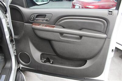 2014 GMC Yukon XL 1500 Denali   - Photo 21 - Sacramento, CA 95825