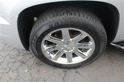 2014 GMC Yukon XL 1500 Denali   - Photo 11 - Sacramento, CA 95825