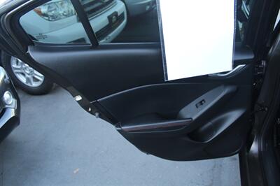 2014 Mazda Mazda3 i Grand Touring   - Photo 22 - Sacramento, CA 95825