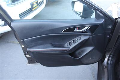 2014 Mazda Mazda3 i Grand Touring   - Photo 16 - Sacramento, CA 95825