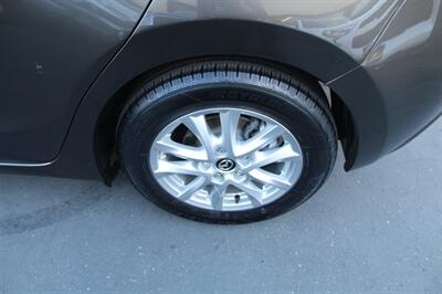 2014 Mazda Mazda3 i Grand Touring   - Photo 14 - Sacramento, CA 95825