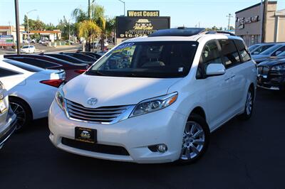 2015 Toyota Sienna XLE 8-Passenger   - Photo 2 - Sacramento, CA 95825