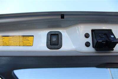 2015 Toyota Sienna XLE 8-Passenger   - Photo 39 - Sacramento, CA 95825