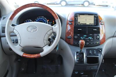 2009 Toyota Sienna Limited   - Photo 4 - Sacramento, CA 95825