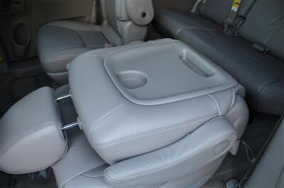 2009 Toyota Sienna Limited   - Photo 32 - Sacramento, CA 95825