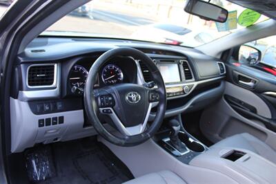 2014 Toyota Highlander Limited   - Photo 21 - Sacramento, CA 95825