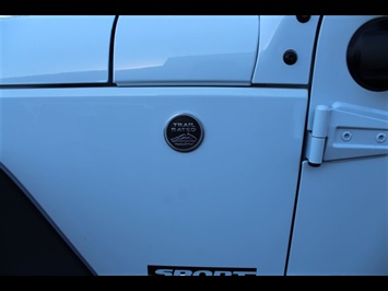 2016 Jeep Wrangler Unlimited Sport S - Photo 20 - Sacramento, CA 95825