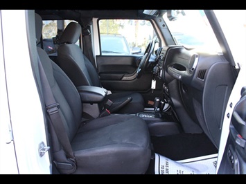 2016 Jeep Wrangler Unlimited Sport S - Photo 26 - Sacramento, CA 95825