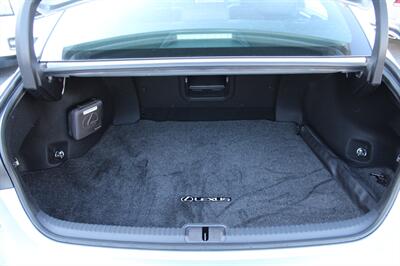 2023 Lexus ES 300h   - Photo 32 - Sacramento, CA 95825