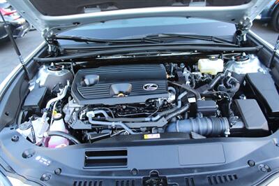 2023 Lexus ES 300h   - Photo 34 - Sacramento, CA 95825