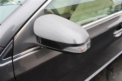 2015 Toyota Avalon XLE - Photo 12 - Sacramento, CA 95825