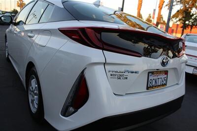2017 Toyota Prius Prime Plus - Photo 16 - Sacramento, CA 95825