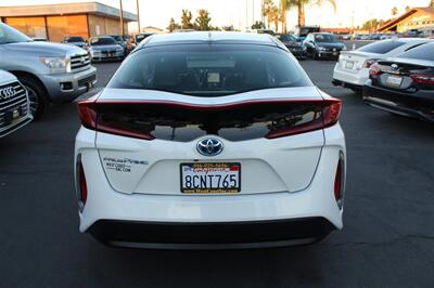 2017 Toyota Prius Prime Plus - Photo 6 - Sacramento, CA 95825