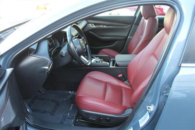 2022 Mazda Mazda3 Hatchback Preferred   - Photo 18 - Sacramento, CA 95825