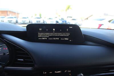 2022 Mazda Mazda3 Hatchback Preferred   - Photo 27 - Sacramento, CA 95825