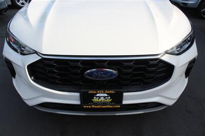 2023 Ford Escape ST-LINE   - Photo 9 - Sacramento, CA 95825