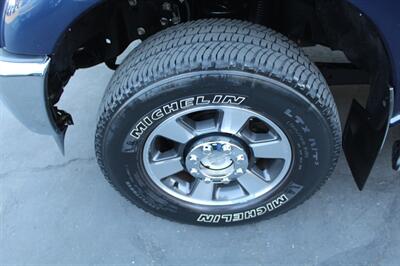 2014 Ford F350 Super Duty Crew Cab Lariat   - Photo 11 - Sacramento, CA 95825