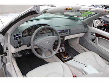 2001 Mercedes-Benz SL 500   - Photo 15 - Sacramento, CA 95825