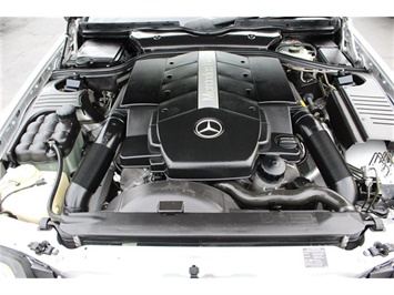 2001 Mercedes-Benz SL 500   - Photo 31 - Sacramento, CA 95825