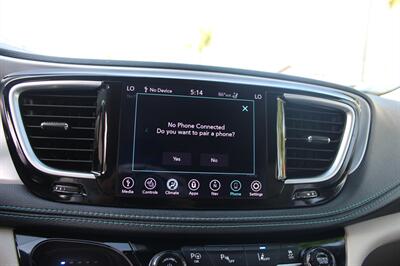 2020 Chrysler Pacifica Hybrid Limited   - Photo 31 - Sacramento, CA 95825
