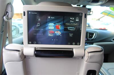 2020 Chrysler Pacifica Hybrid Limited   - Photo 36 - Sacramento, CA 95825