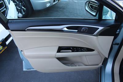 2013 Ford Fusion SE - Photo 19 - Sacramento, CA 95825