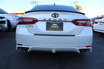 2019 Toyota Camry XSE   - Photo 15 - Sacramento, CA 95825
