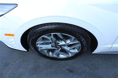 2023 Hyundai SONATA SEL - Photo 12 - Sacramento, CA 95825