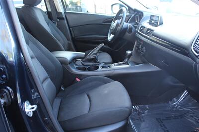 2014 MAZDA MAZDA3 i Touring   - Photo 21 - Sacramento, CA 95825