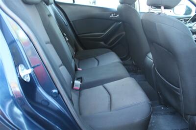 2014 MAZDA MAZDA3 i Touring   - Photo 22 - Sacramento, CA 95825