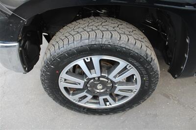 2016 Toyota Tundra SR5 - Photo 11 - Sacramento, CA 95825