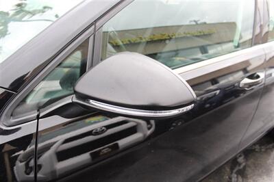 2017 Volkswagen Golf SportWagen TSI SE   - Photo 12 - Sacramento, CA 95825