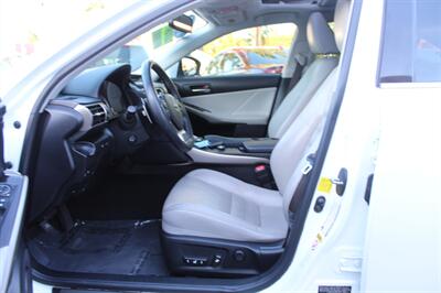 2015 Lexus IS 250   - Photo 18 - Sacramento, CA 95825