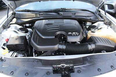 2020 Dodge Charger SXT   - Photo 30 - Sacramento, CA 95825