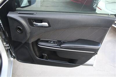 2020 Dodge Charger SXT   - Photo 19 - Sacramento, CA 95825