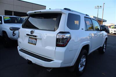 2019 Toyota 4Runner SR5   - Photo 7 - Sacramento, CA 95825