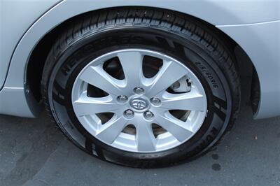 2008 Toyota Camry Hybrid - Photo 16 - Sacramento, CA 95825