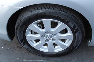 2008 Toyota Camry Hybrid - Photo 17 - Sacramento, CA 95825