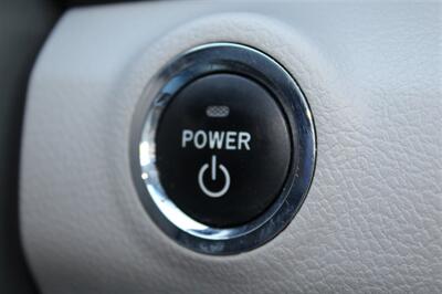 2008 Toyota Camry Hybrid - Photo 32 - Sacramento, CA 95825