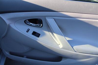 2008 Toyota Camry Hybrid - Photo 22 - Sacramento, CA 95825