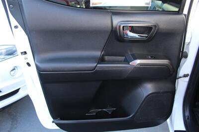 2019 Toyota Tacoma TRD Sport - Photo 24 - Sacramento, CA 95825