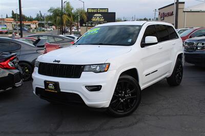 2018 Jeep Grand Cherokee Laredo   - Photo 2 - Sacramento, CA 95825