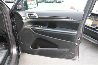2021 Jeep Grand Cherokee Limited   - Photo 22 - Sacramento, CA 95825